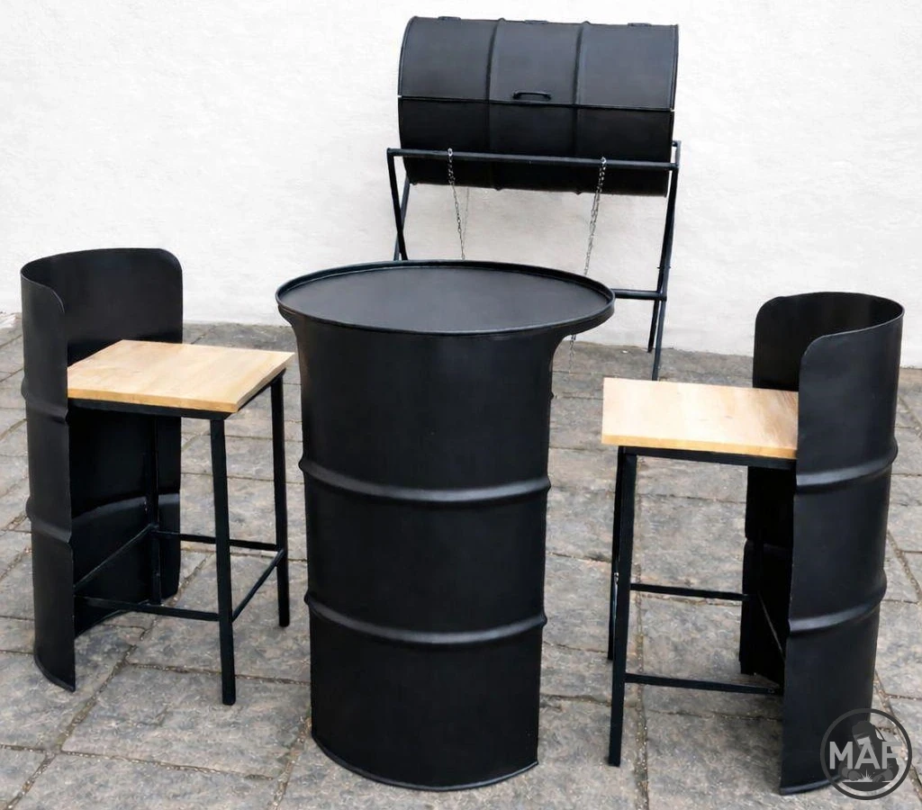 Upcycled Oil Barrel Dining Set: A DIY Welding Adventure